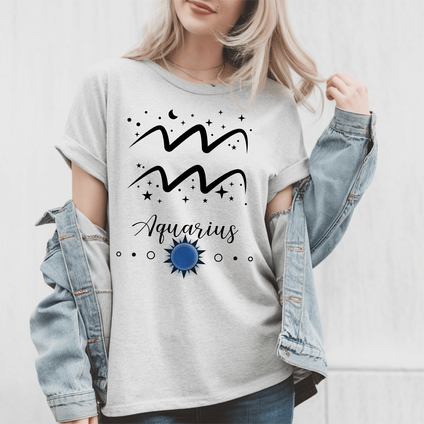 Aquarius Zodiac TShirtT-Shirt