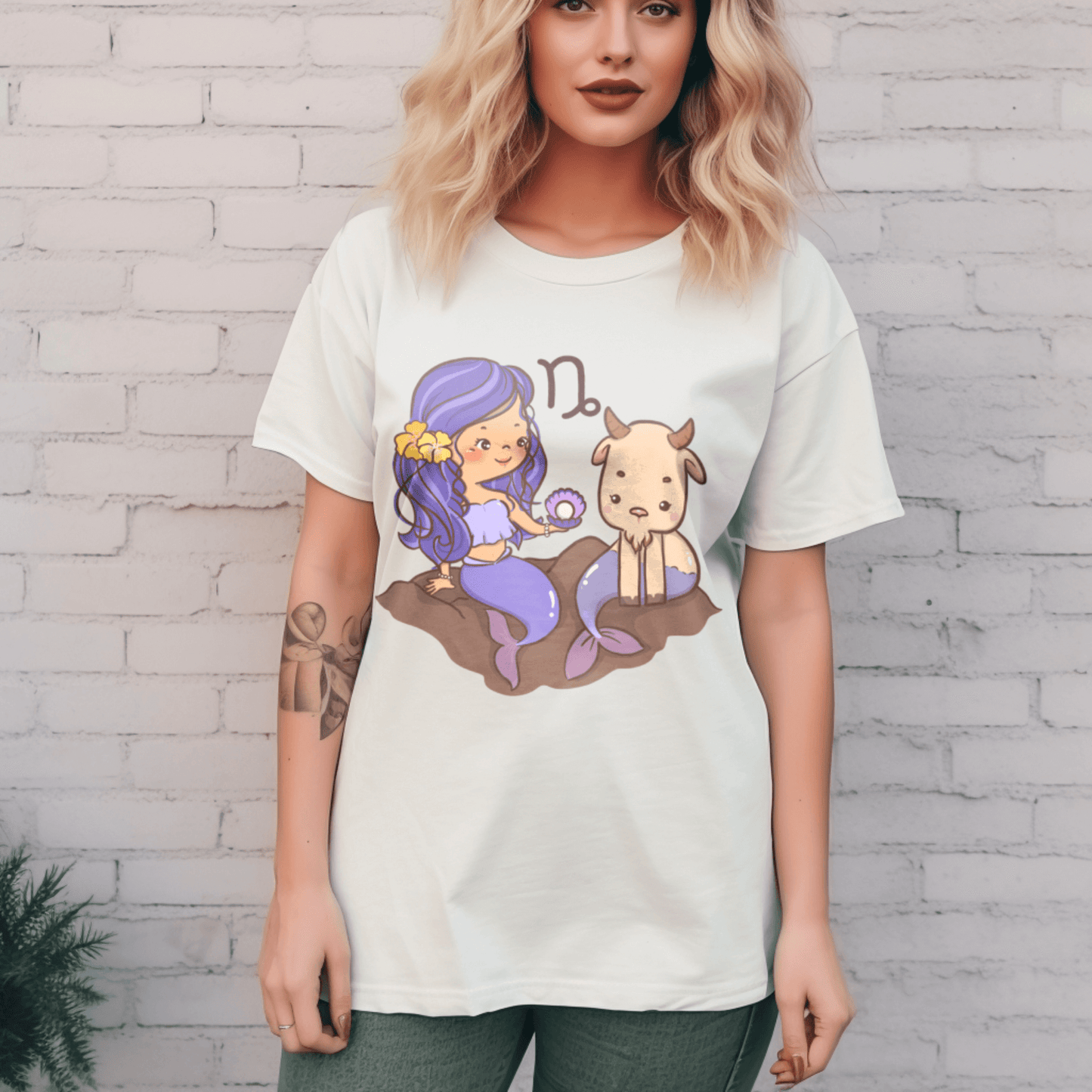 Capricorn Cute Graphic T-shirtT-Shirt