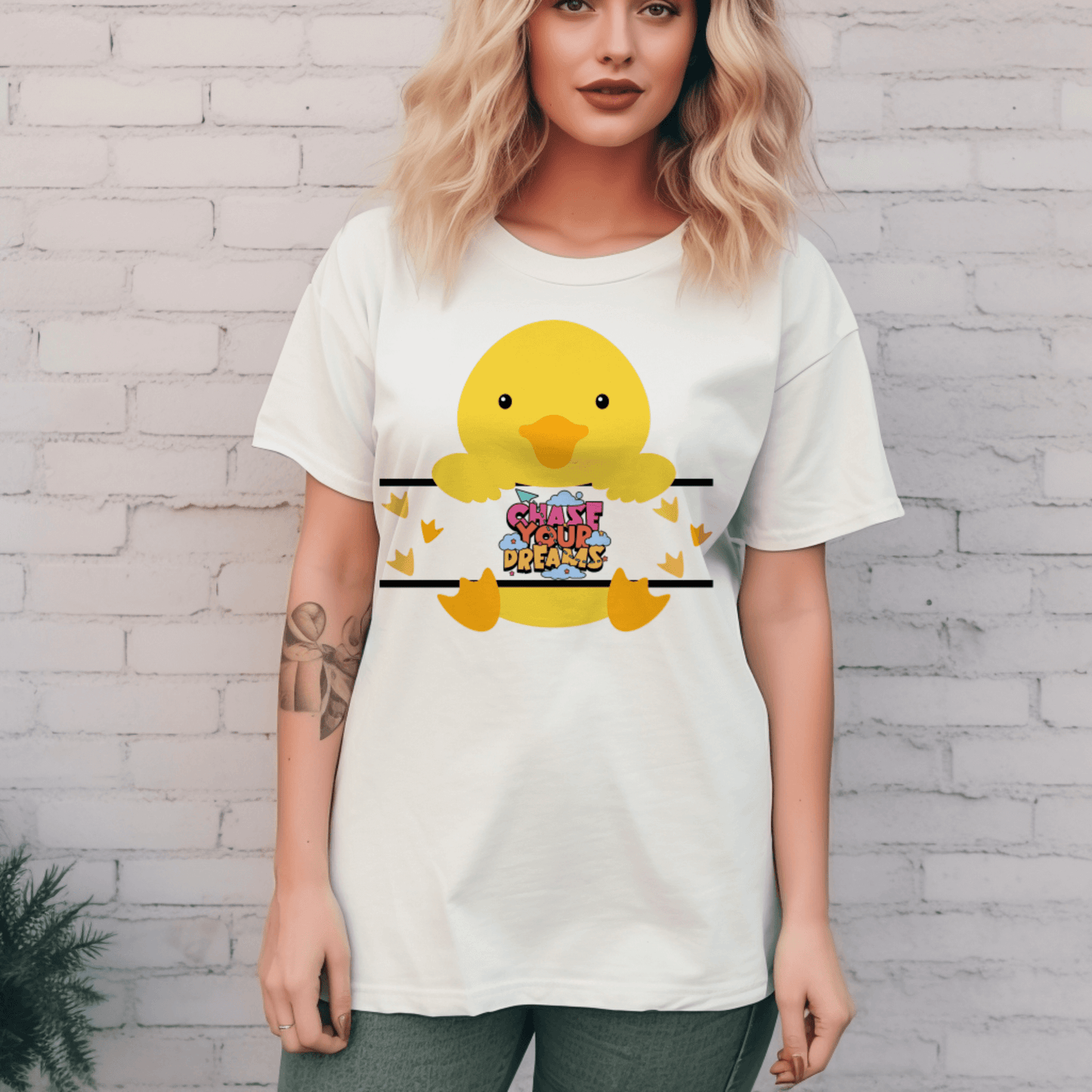 Duck chase your dreams T-shirtT-Shirt