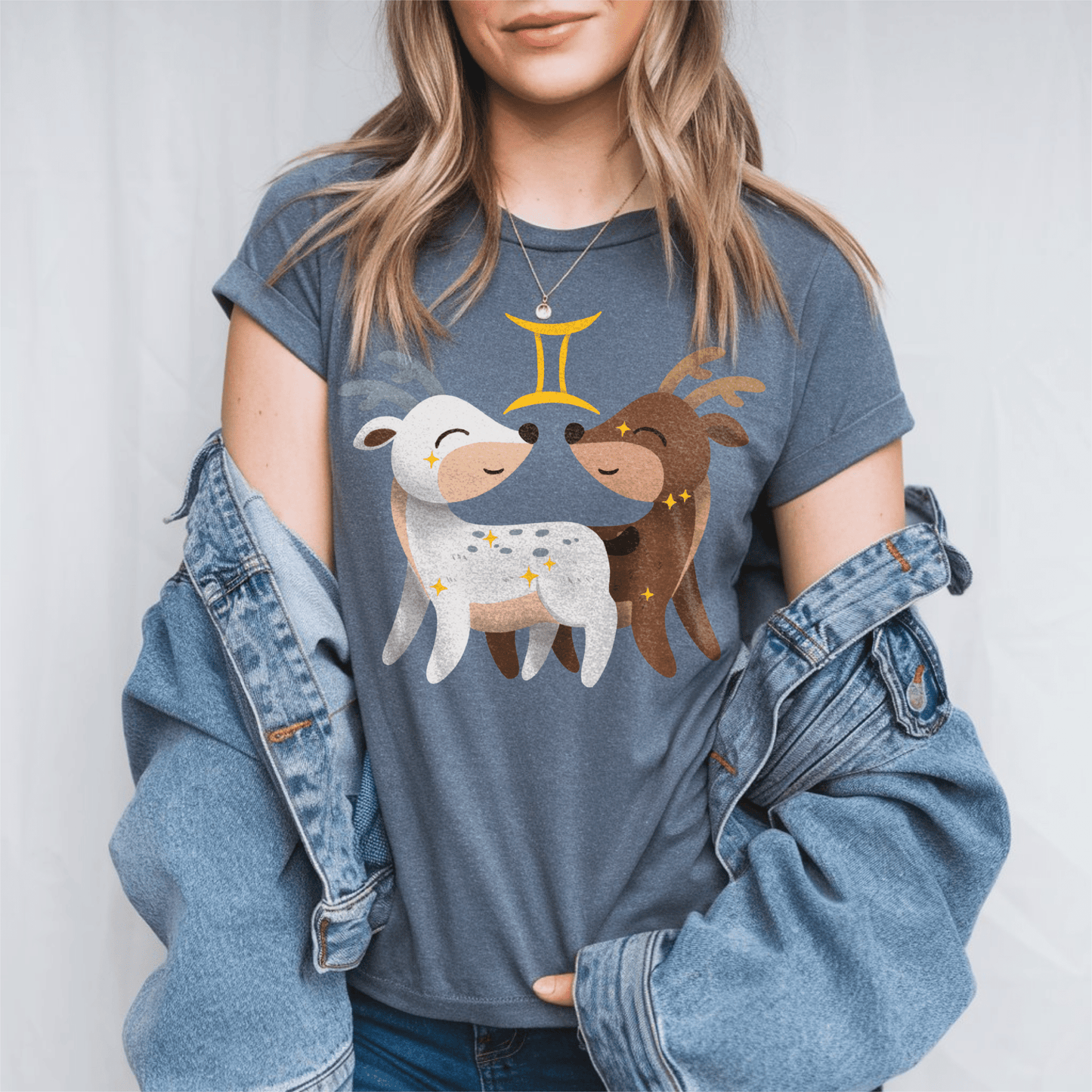 Gemini Zodiac Astrology ShirtT-Shirt