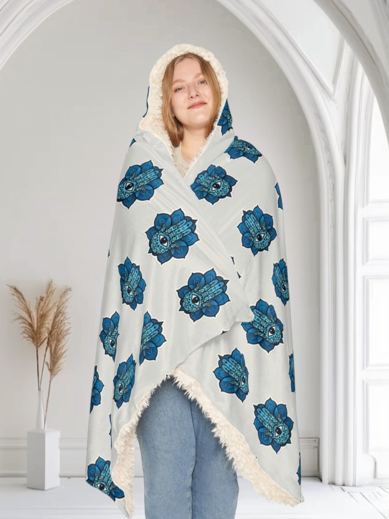 Snuggle Hooded Blanket - Stylish Astro