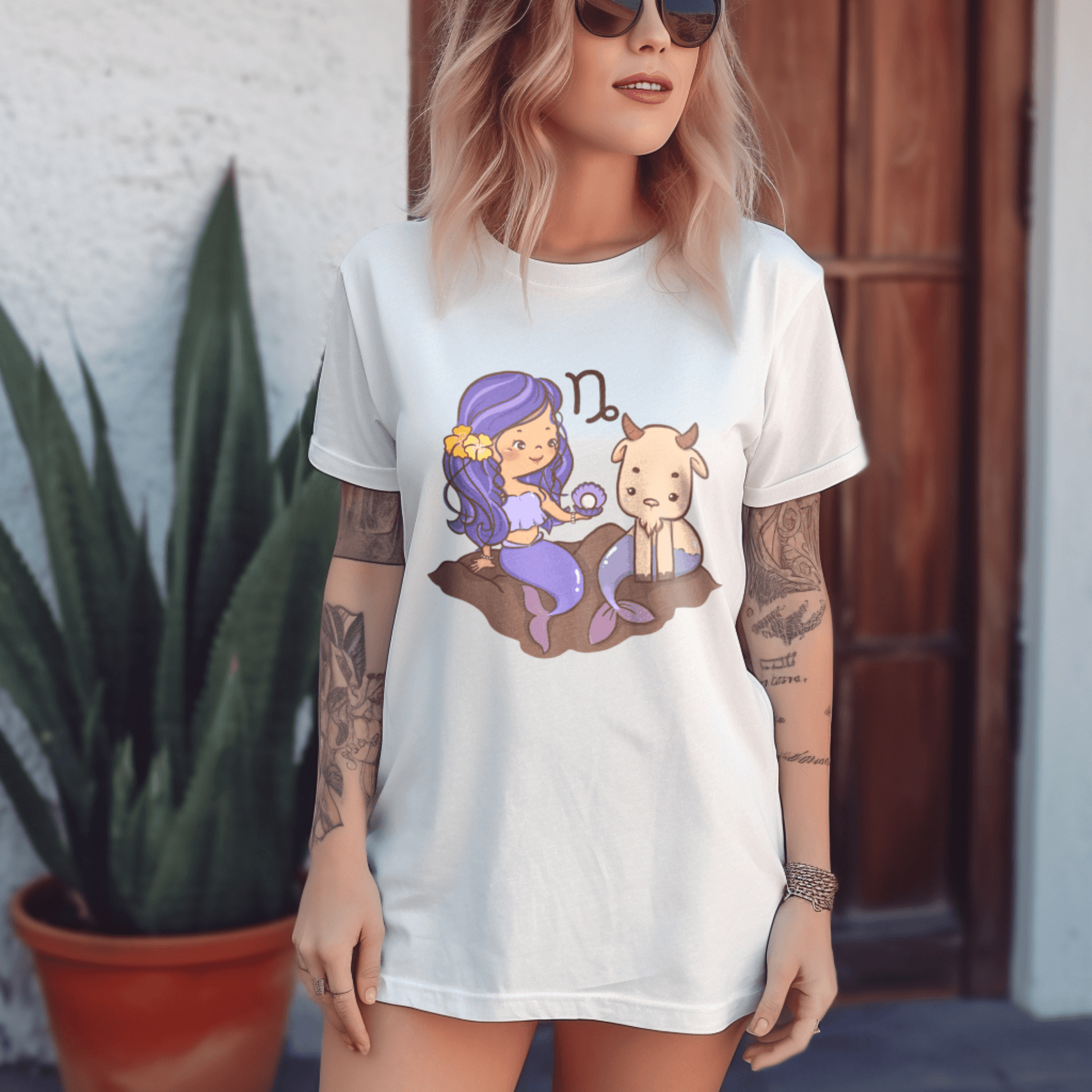 Capricorn Cute Graphic T-shirtT-Shirt